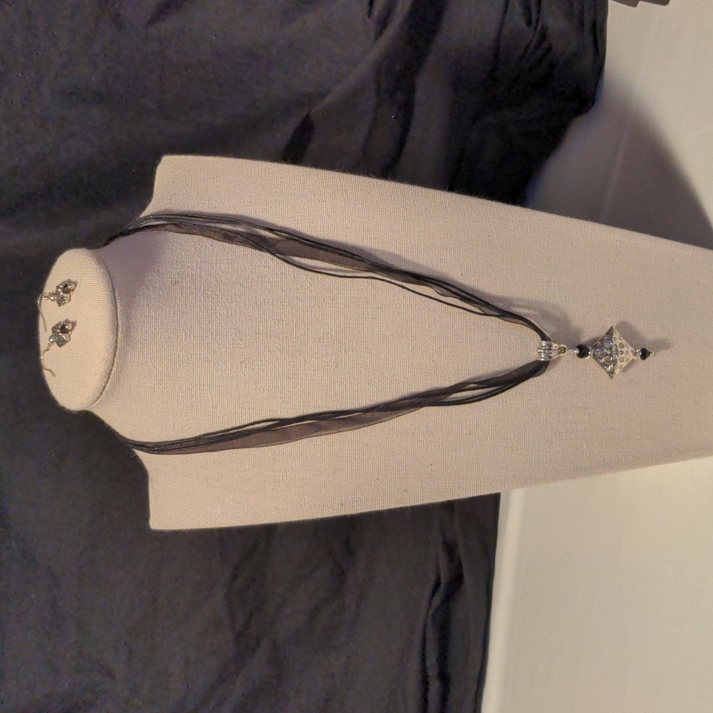 NWOT! Handmade Necklace & Earrings Set Silver Tone Charm On Back Cord